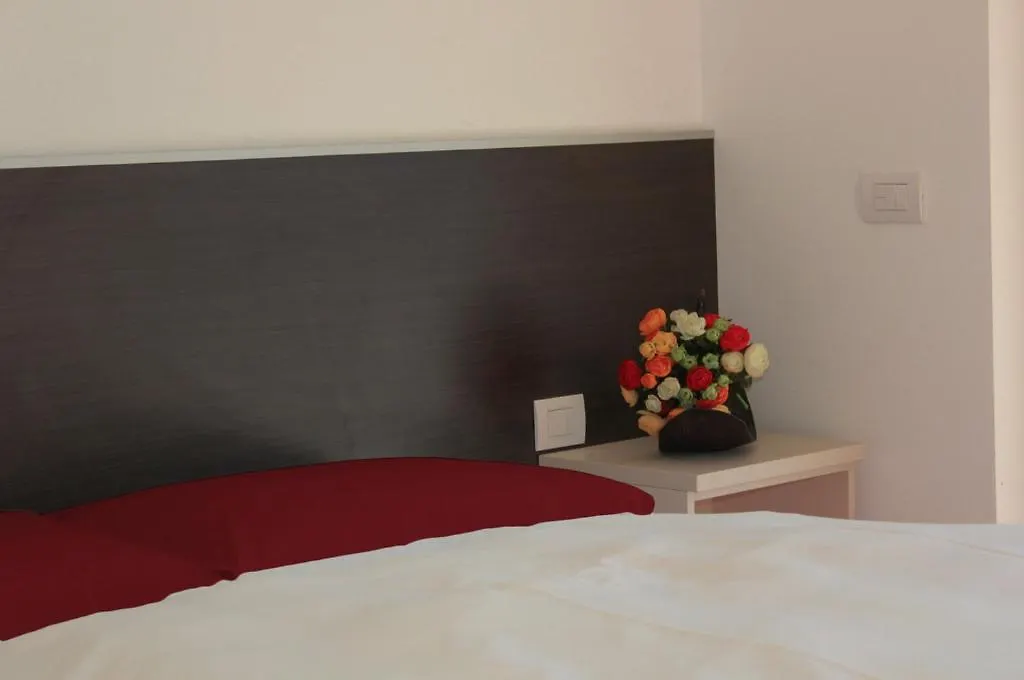 Residence Villa Paradiso Gravedona Aparthotel