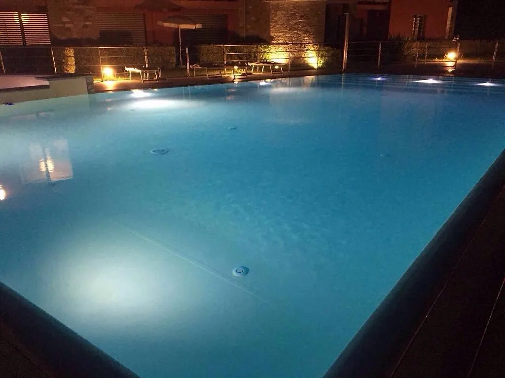 Residence Villa Paradiso Gravedona Aparthotel